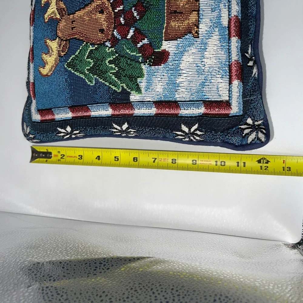 Christmas Tapestry‎ Pillow 16 x 13 Moose Bear Snowman Holiday Pillow Cushion